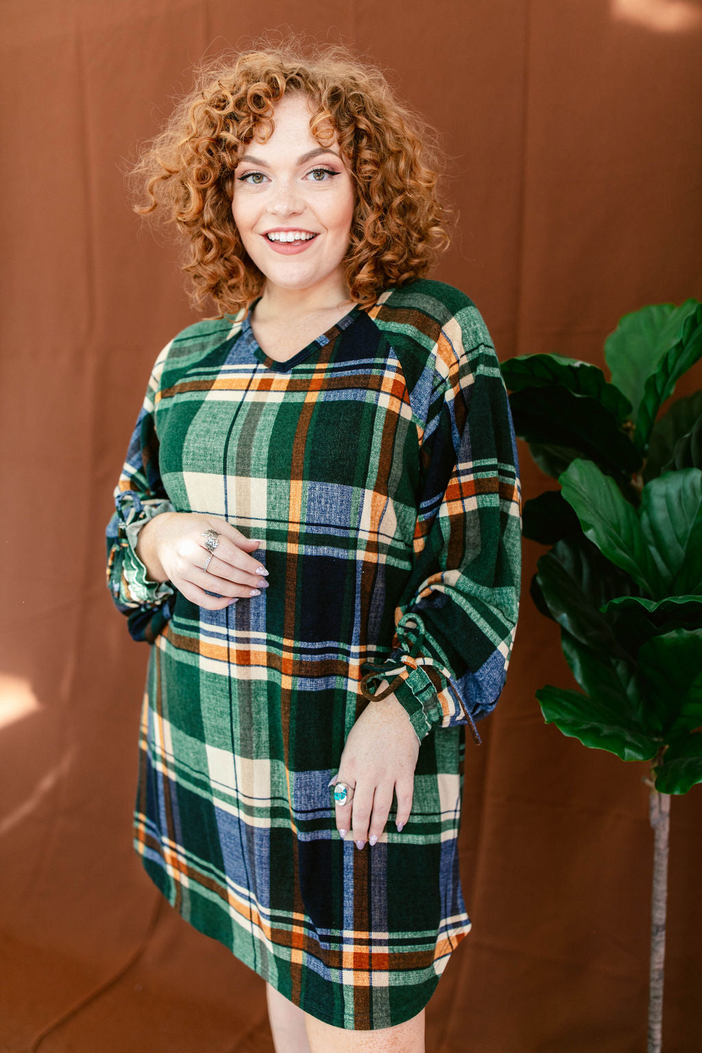 Turning Heads Plaid Dress TABY'S PICK***