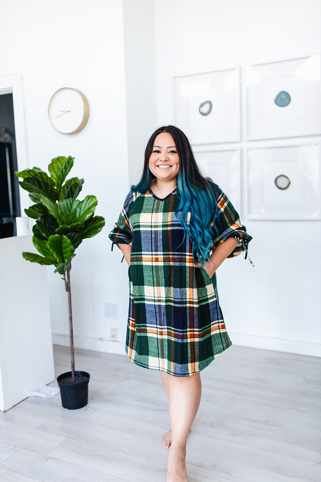 Turning Heads Plaid Dress TABY'S PICK***
