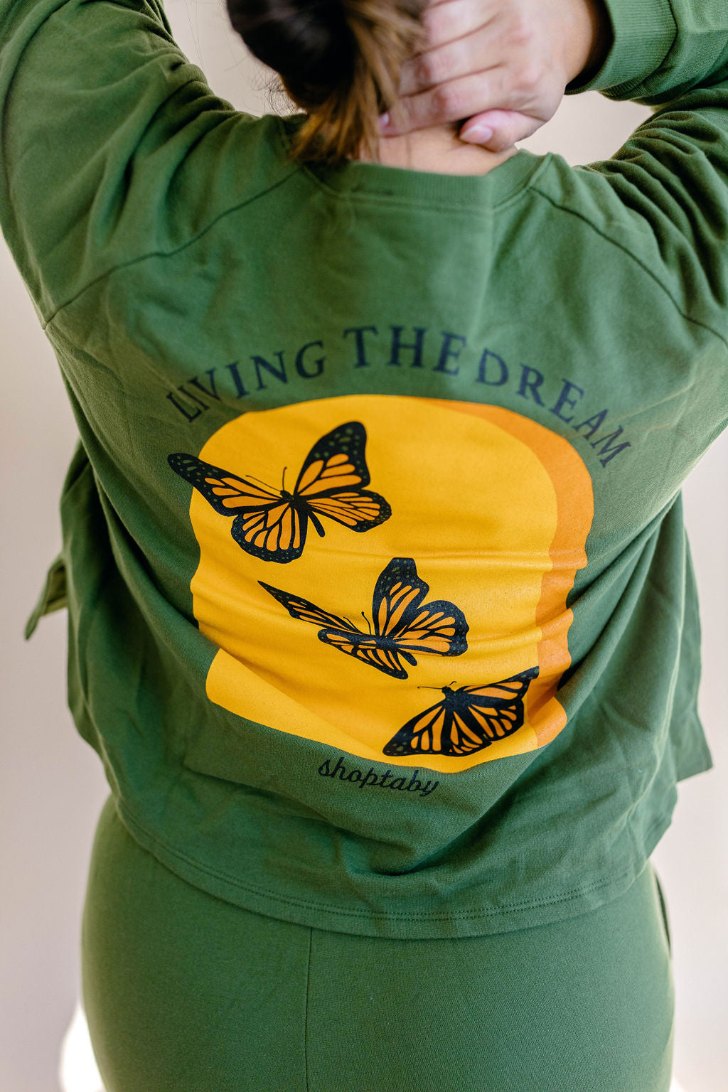 TABY ORIGINAL DESIGN: Living The Dream Matching Set In OLIVE***