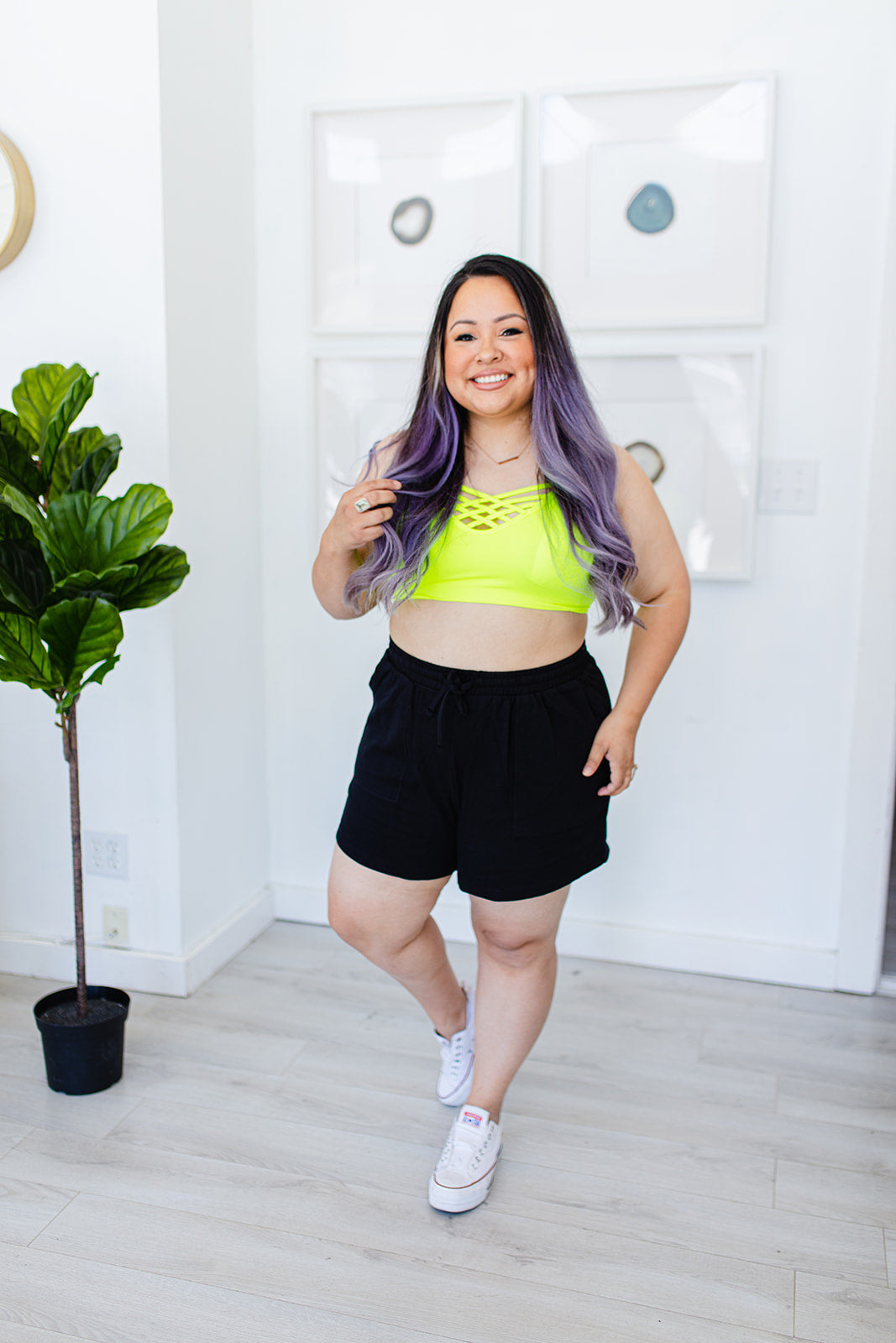 Sunshine Waist Shorts in BLACK***