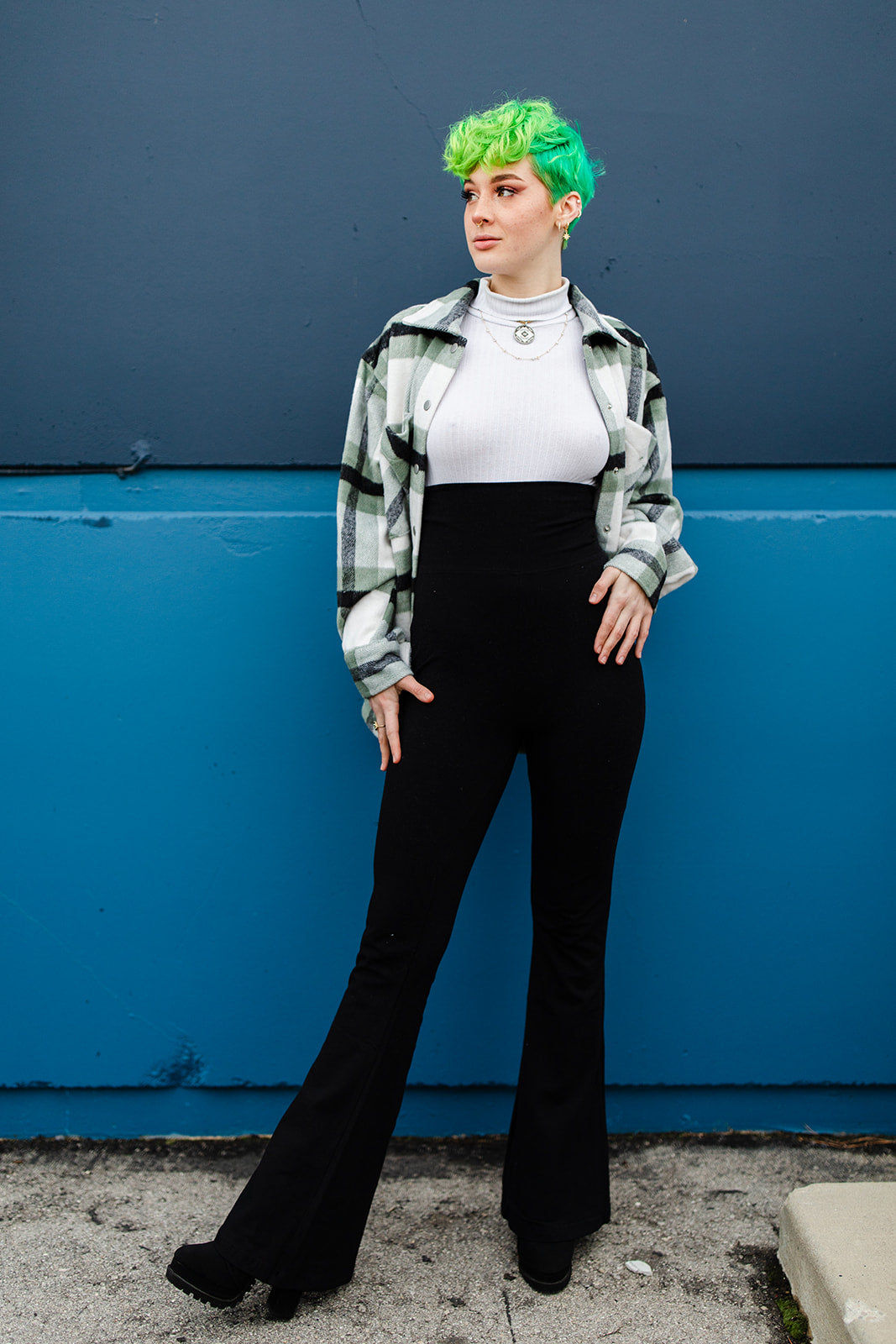 Big On The Internet Jacket In SAGE***