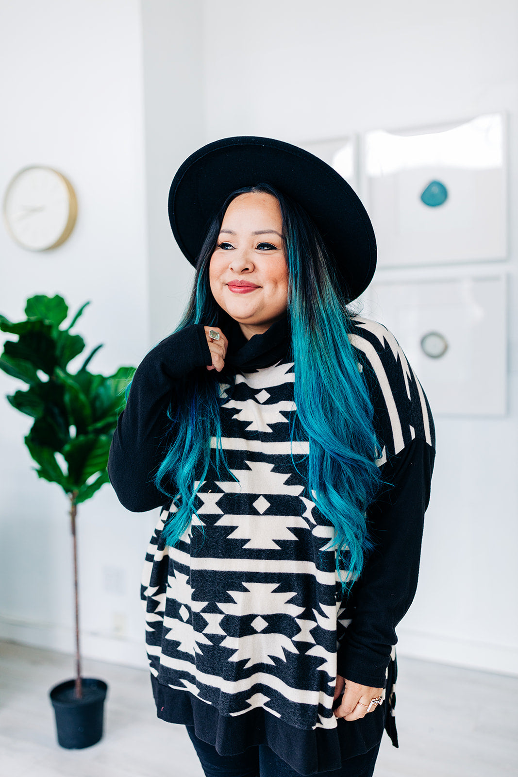 Jade Funnel Neck Sweater Top no