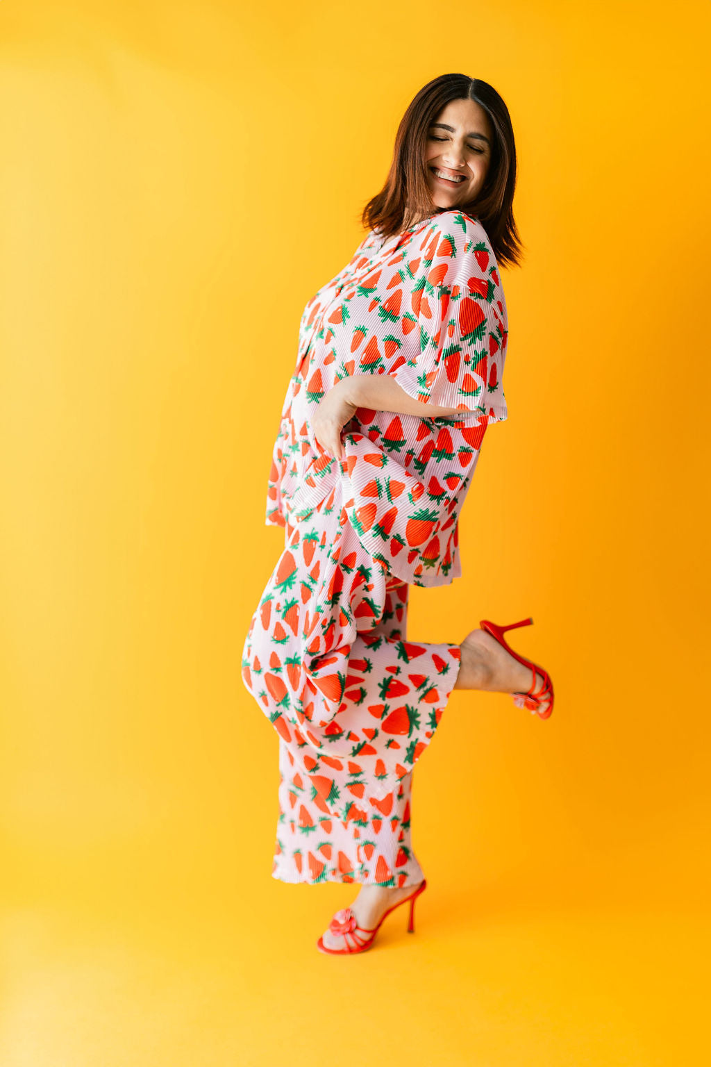 TABY ORIGINAL: Strawberry Fields Plisse Pant Set In Sizes XS-5X***
