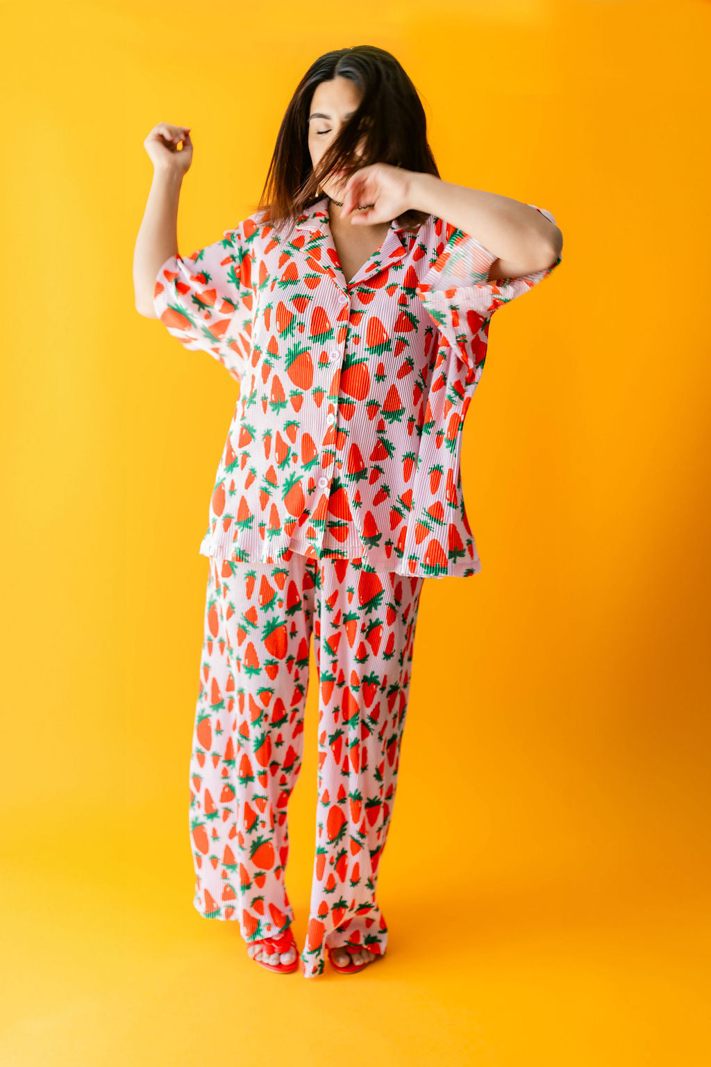 TABY ORIGINAL: Strawberry Fields Plisse Pant Set In Sizes XS-5X***