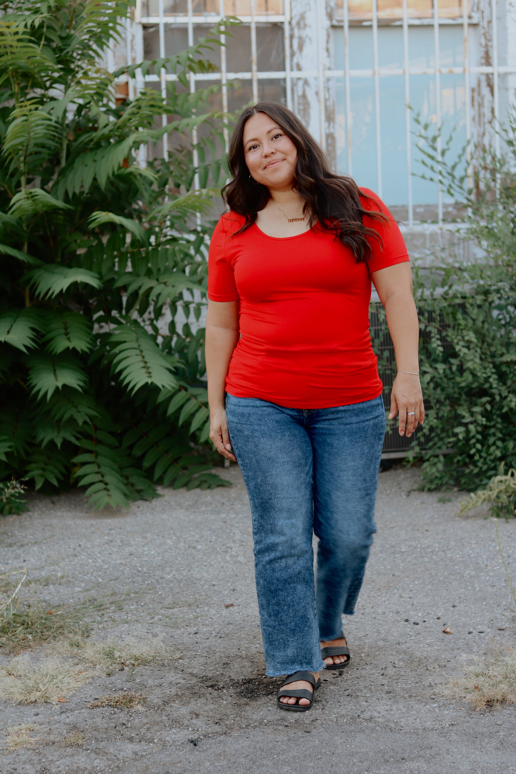 TABY ORIGINAL: Versa Tee In RED*** IN SIZES XS-5X** BUNDLE AND SAVE***