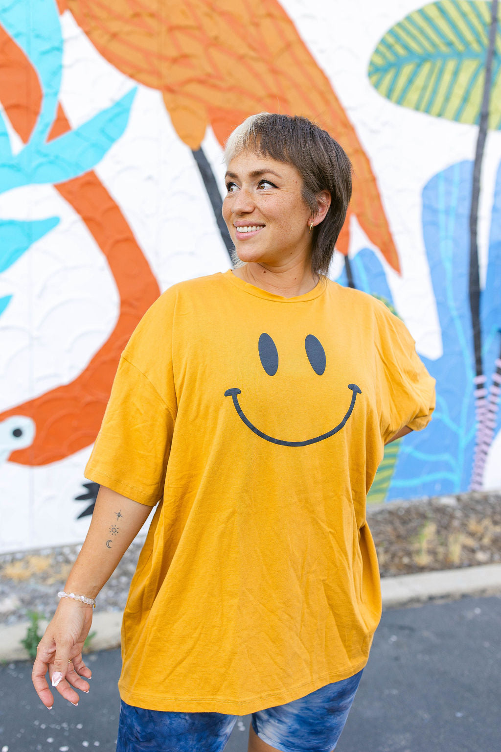 TABY ORIGINAL DESIGN: Smiley Boxy Tee PUFF***