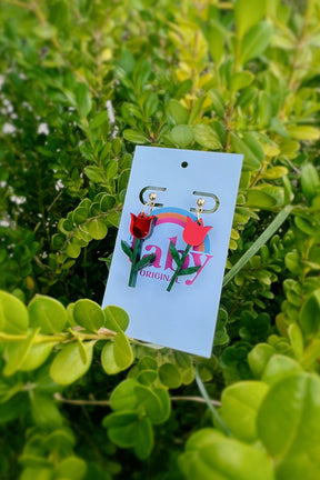 Taby Original: Mañana Sera Bonito Tulip Earrings