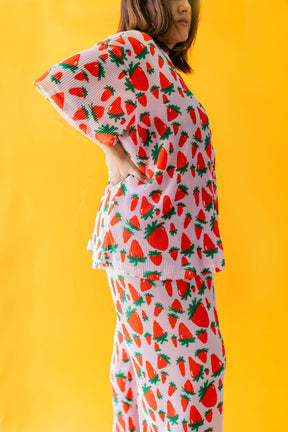 TABY ORIGINAL: Strawberry Fields Plisse Pant Set In Sizes XS-5X***