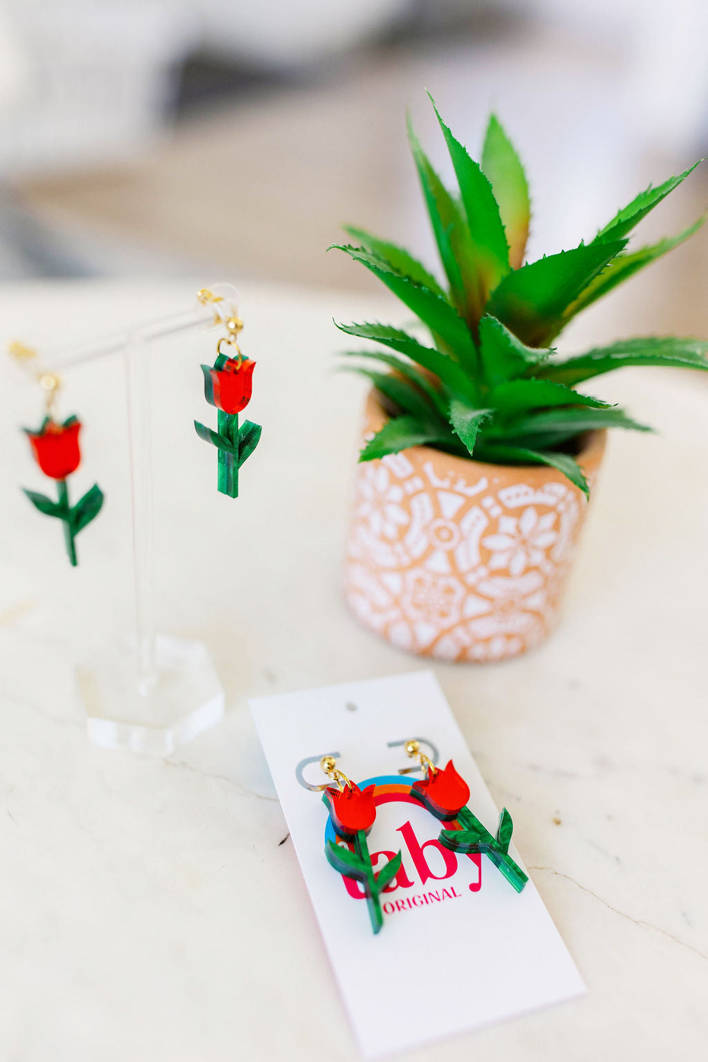 Taby Original: Mañana Sera Bonito Tulip Earrings