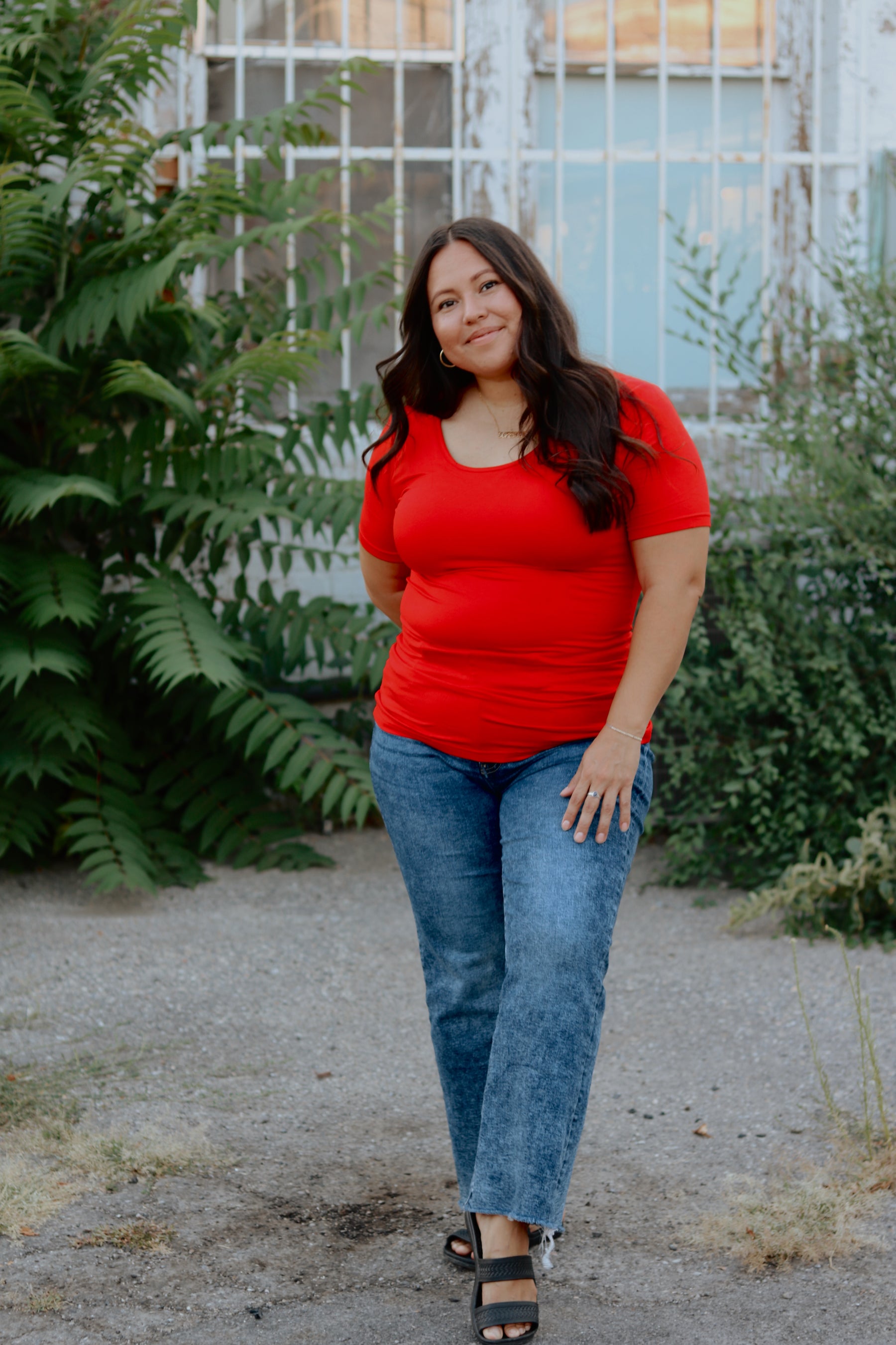 TABY ORIGINAL: Versa Tee In RED*** IN SIZES XS-5X** BUNDLE AND SAVE***