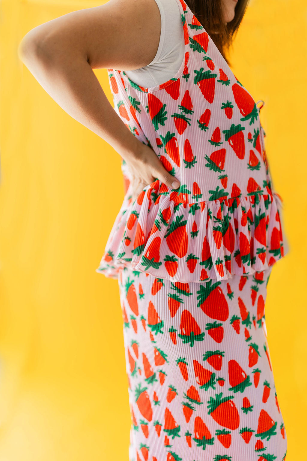 TABY ORIGINAL: Strawberry Fields Plisse Short/Vest Set In Sizes XS-5X!***