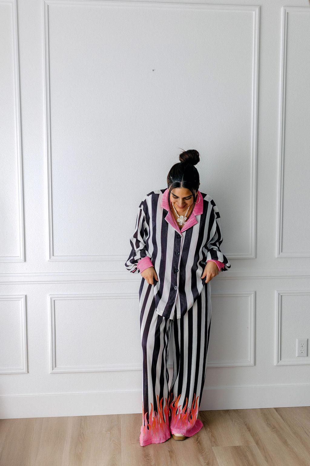 TABY ORIGINAL: Pretty In Flames Long Sleeve Plisse Pant Set in Sizes XS-5X***