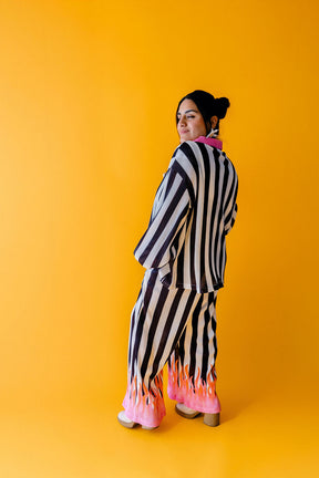 TABY ORIGINAL: Pretty In Flames Long Sleeve Plisse Pant Set in Sizes XS-5X***