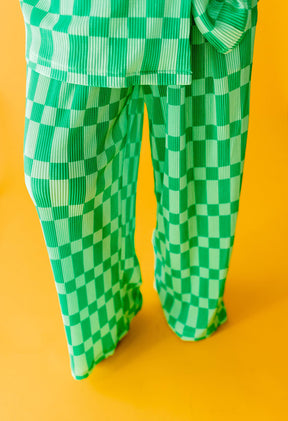 TABY ORIGINAL: Green Grid Plisse Pant Set in Sizes XS-5X***