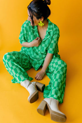 TABY ORIGINAL: Green Grid Plisse Pant Set in Sizes XS-5X***