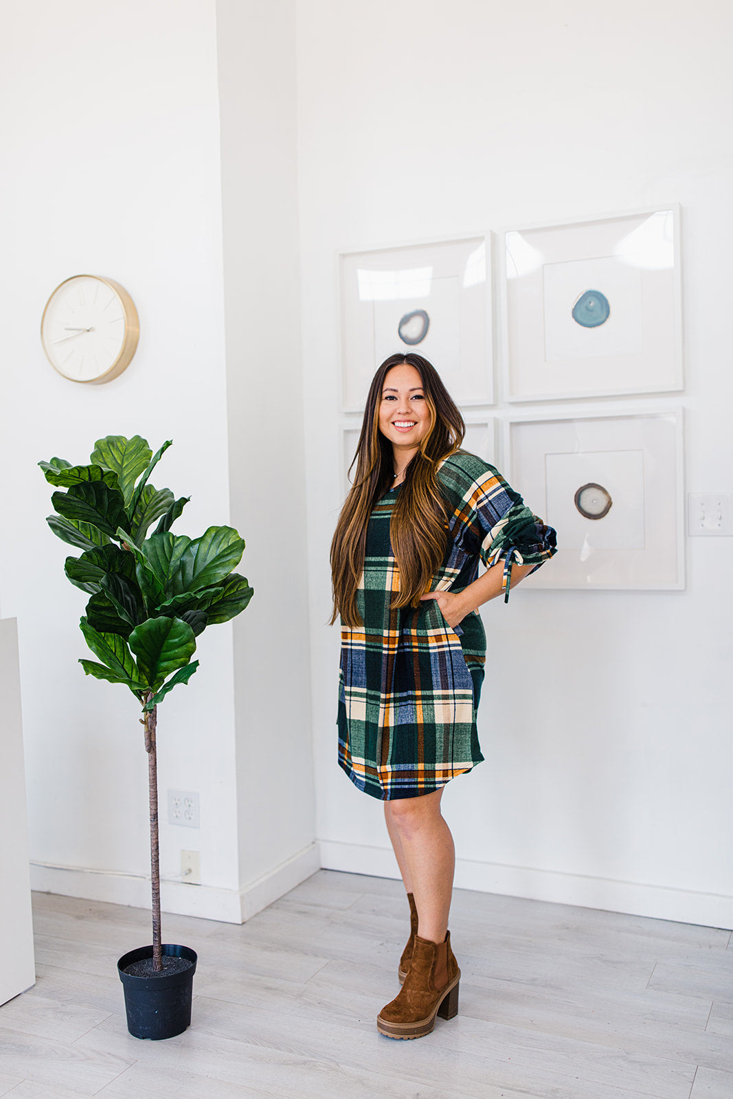 Turning Heads Plaid Dress TABY'S PICK***