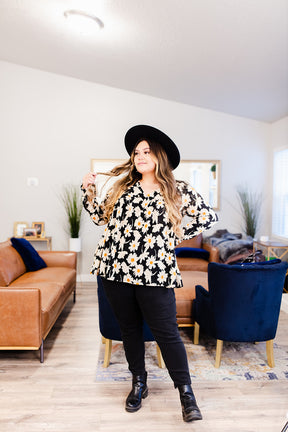 Make No Mistake Floral Top Taby's Pick***
